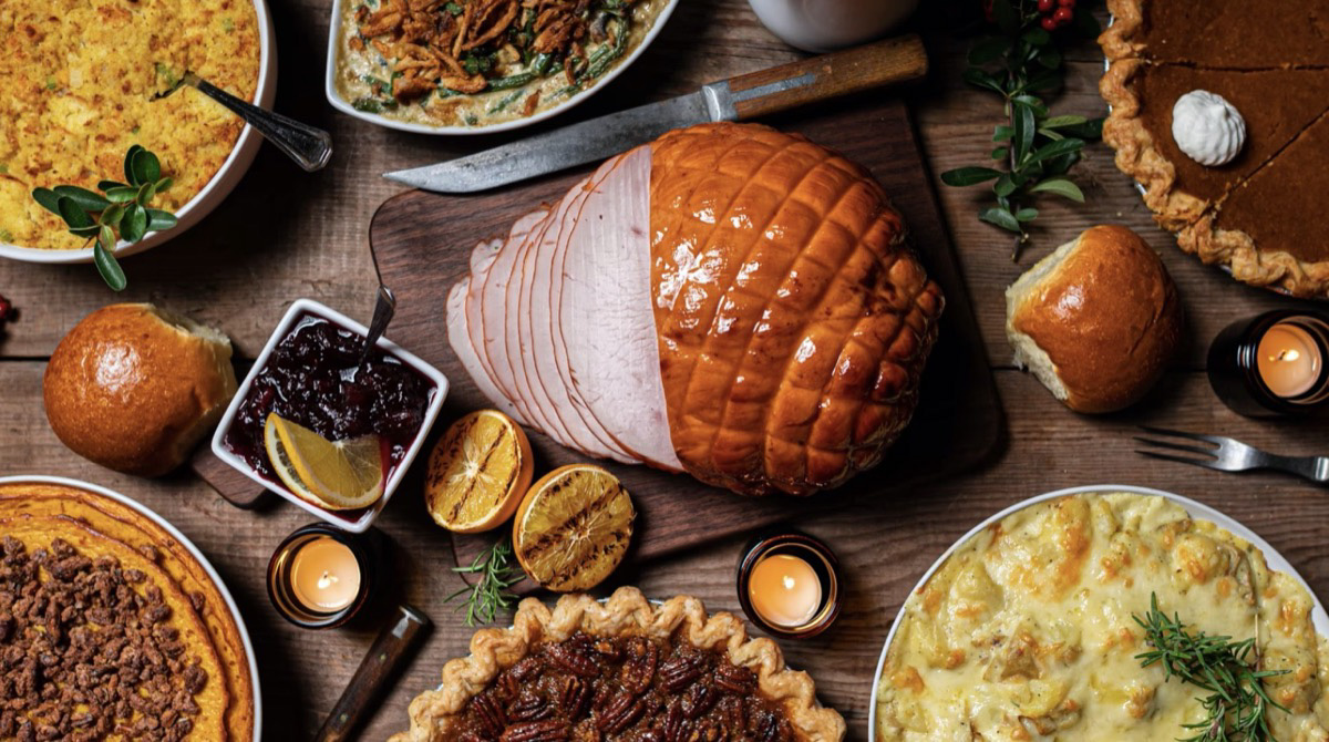 A holiday dinner waiting to be enjoyed. Unsplash - Jed Owen